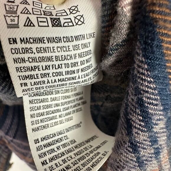 American Eagle Medium womens AE Ahh-Mazingly Soft Flannel Shirt Purple Gray - Picture 6 of 7